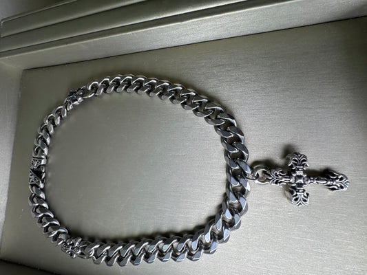 Custom Fleur de Lis Cuban necklace