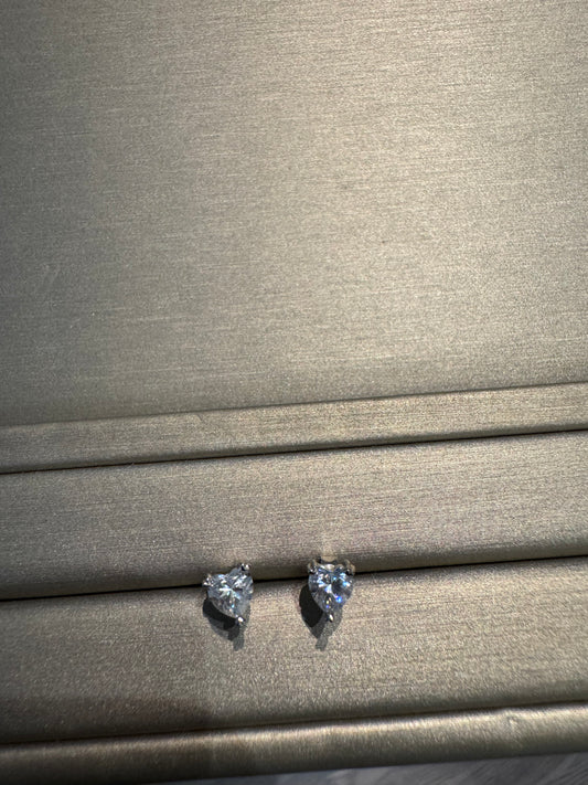 1/2ct. t.w lab diamond Solitaire Studs