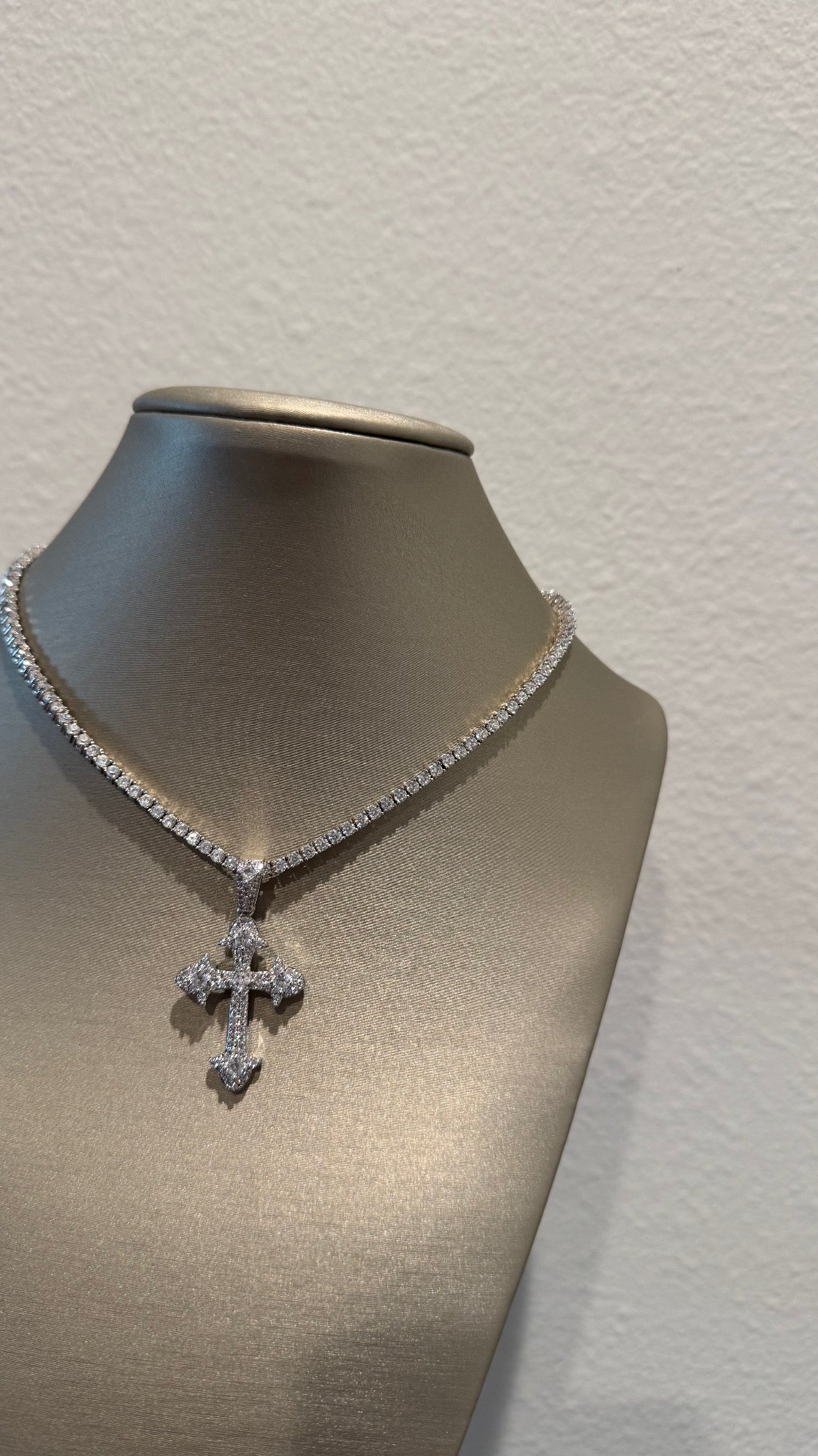 Supreme Diamond tennis necklace